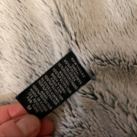 Faux leather moto riding jacket soft fur lining removable hood zip up pockets - Picture 5 of 8